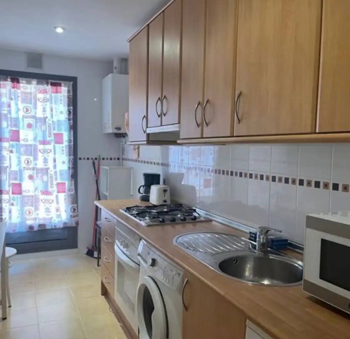 Küche von Wohnung zur Miete in Ciudad Real mit Klimaanlage, Terrasse und Möbliert
