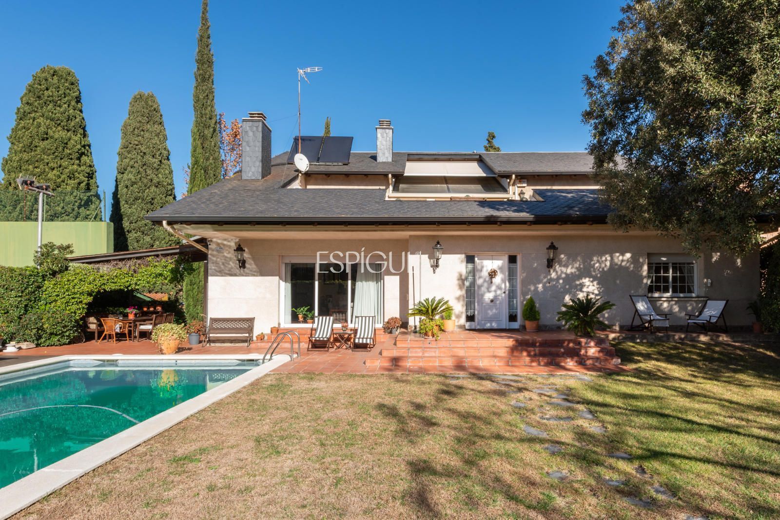 Garden of House or chalet for sale in Sant Cugat del Vallès  with Air Conditioner, Heating and Terrace