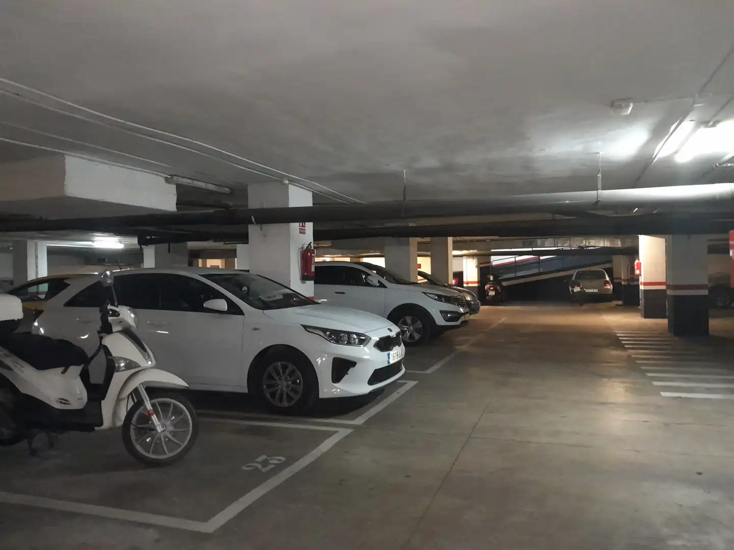 Einzelparkplatz zum Verkauf in Carrer de Felip II, imagen 4