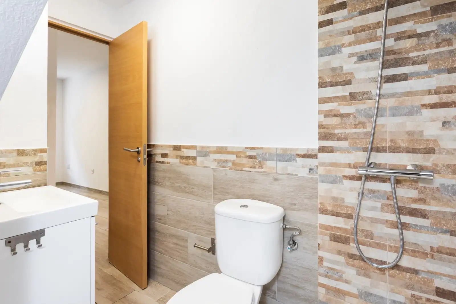 Bathroom of Detached homes for sale in San Cristóbal de la Laguna  with Terrace