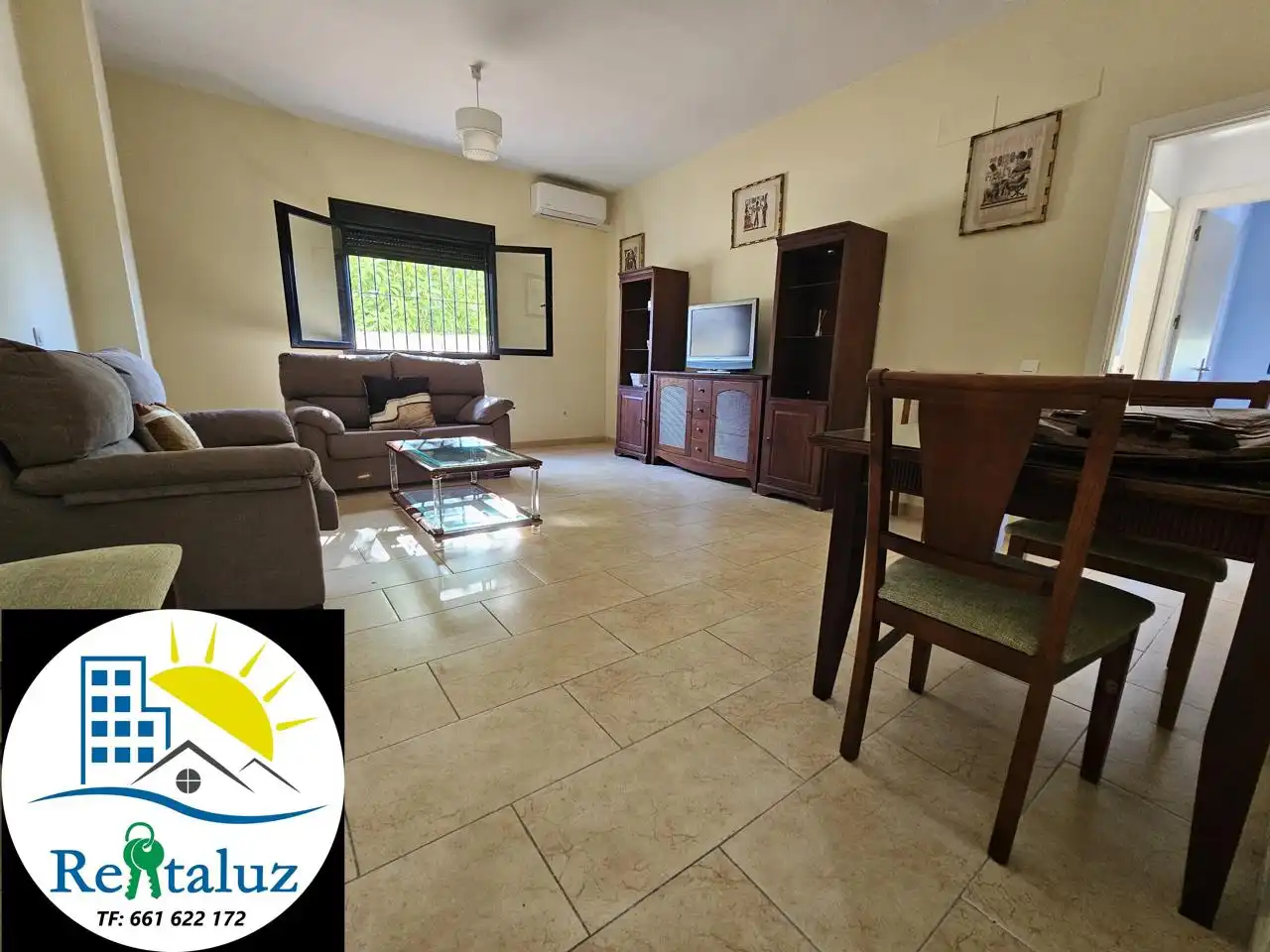 Living room of Flat for sale in Jerez de la Frontera  with Air Conditioner, Terrace and Furnished