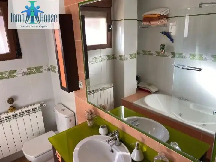 Baño de Casa o chalet en venta en Albacete con Aire acondicionado, Jardín privado y Terraza