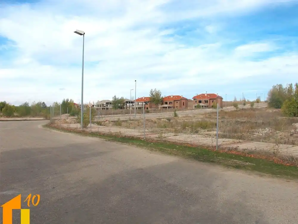 Terreno residenziale in vendita a Buniel, imagen 4