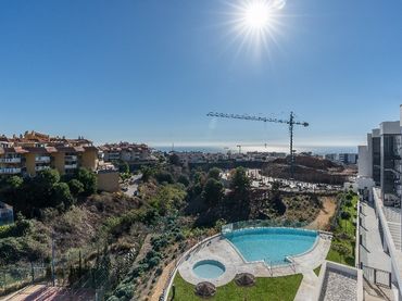 Àtic amb piscina en venda a El Higuerón