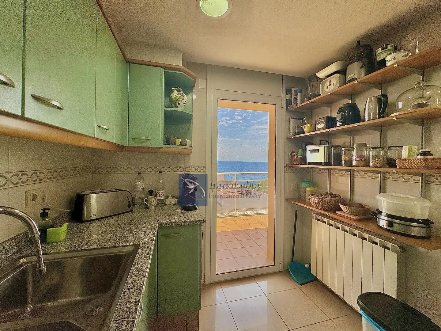 Cocina de Ático en venta en Palamós con Aire acondicionado, Calefacción y Terraza