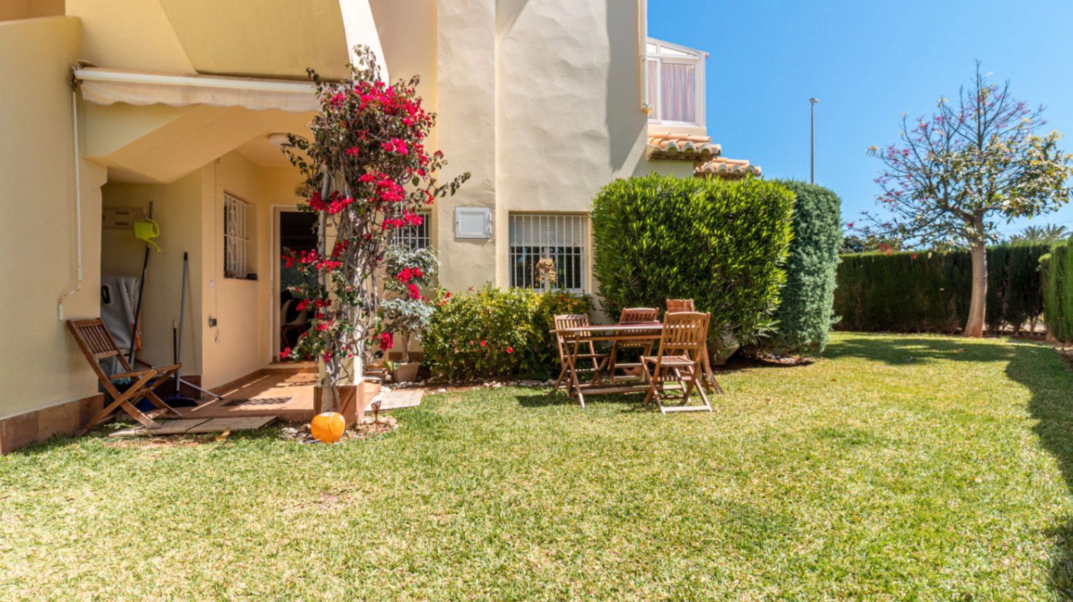 Garden of Apartment for sale in Dénia  with Air Conditioner, Heating and Private garden