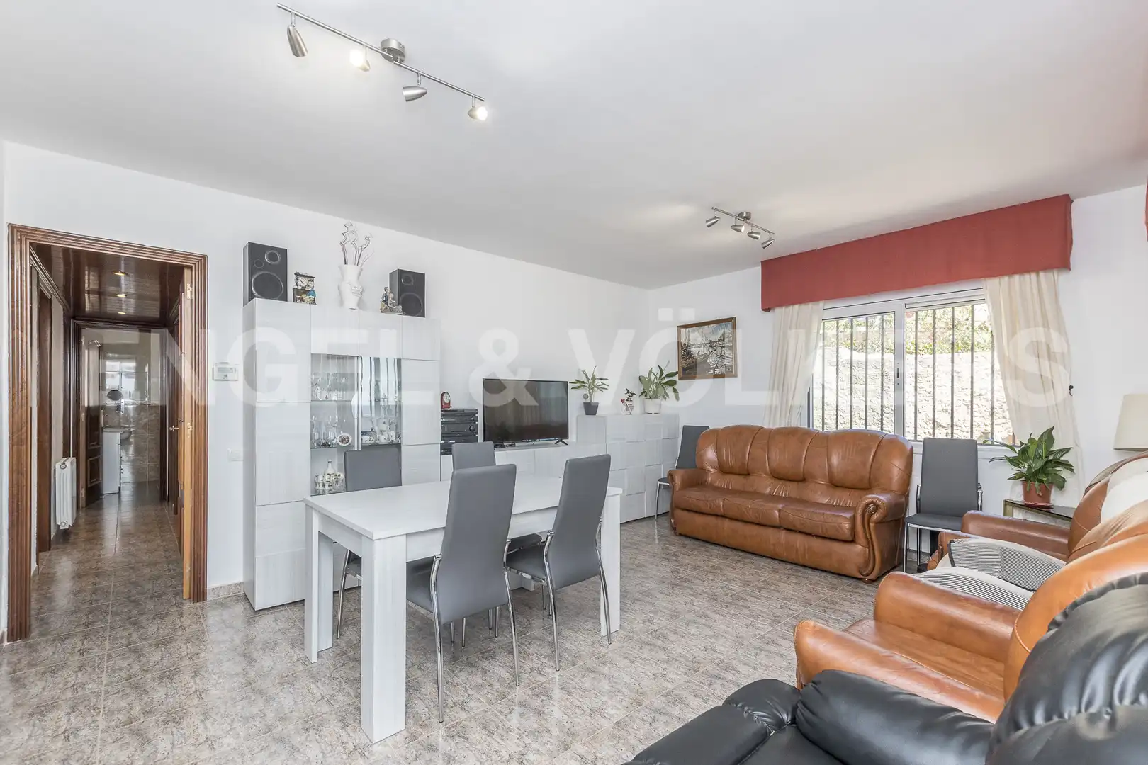 Sala d'estar de Casa o xalet en venda en Tordera amb Aire condicionat, Calefacció i Jardí privat