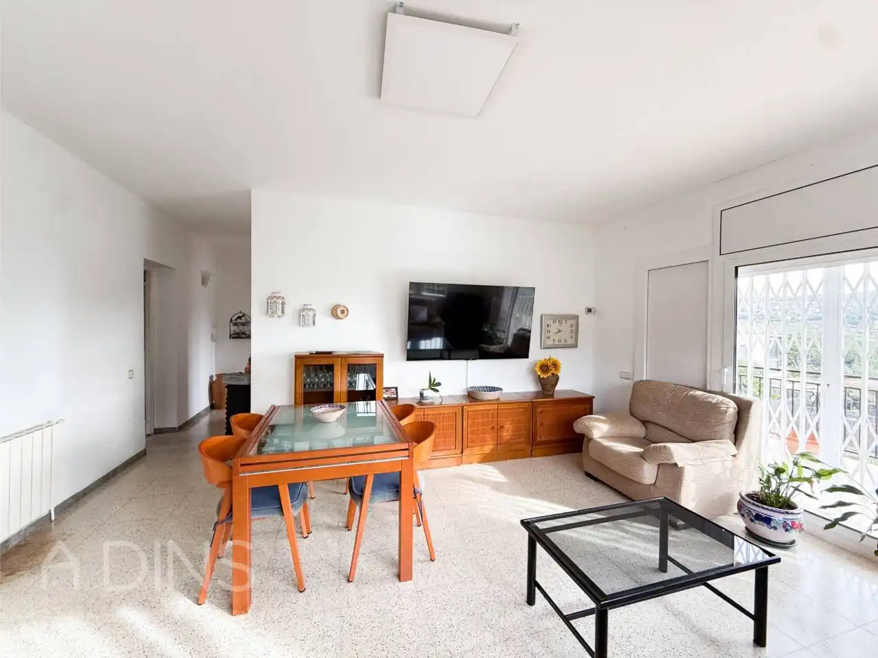 Sala d'estar de Casa o xalet en venda en Caldes de Montbui, Barcelona