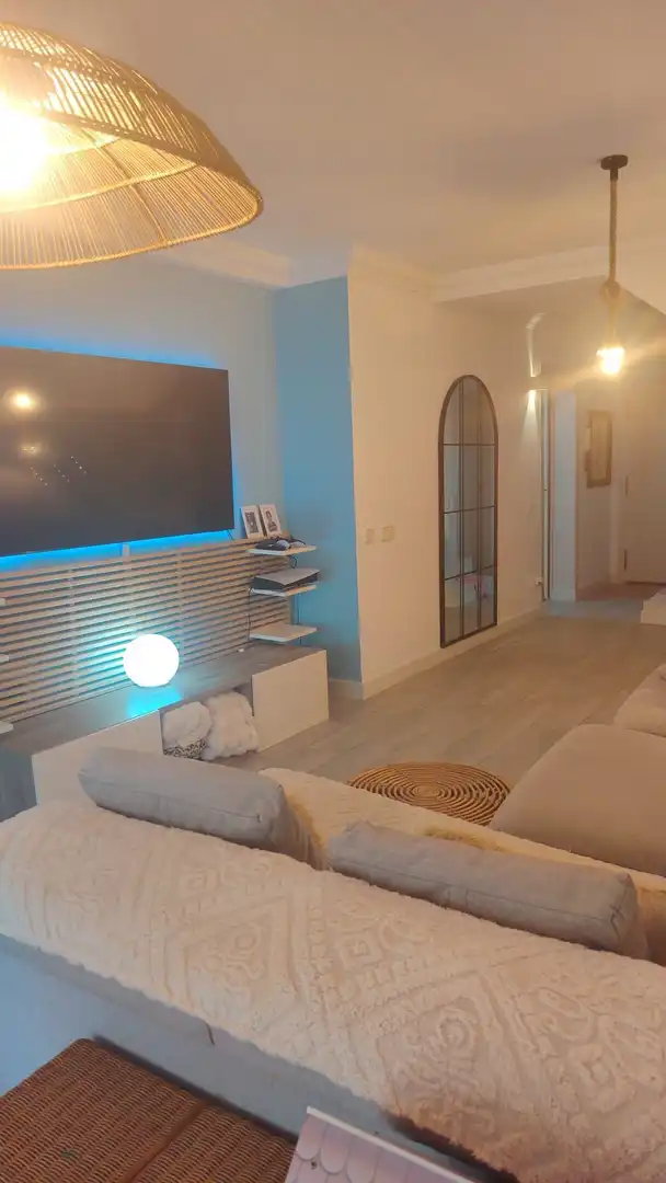 Sala d'estar de Casa adosada en venda en Eivissa amb Aire condicionat i Jardí privat