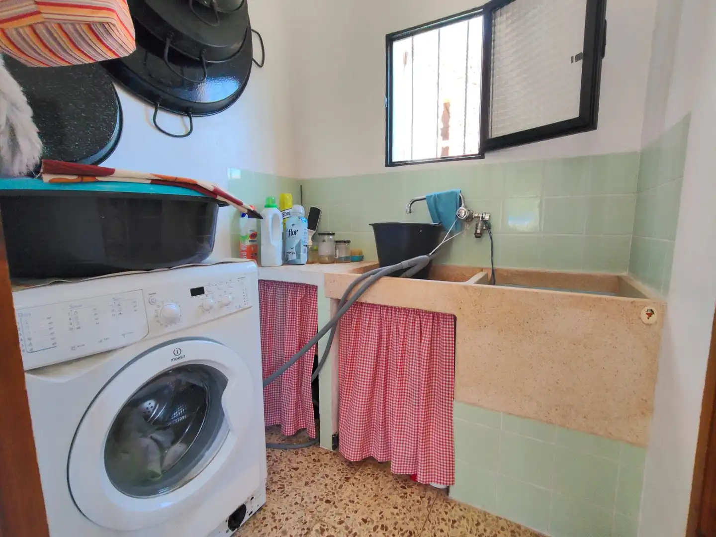 Cuina de Finca rústica en venda en Simat de la Valldigna amb Jardí privat, Traster i Piscina