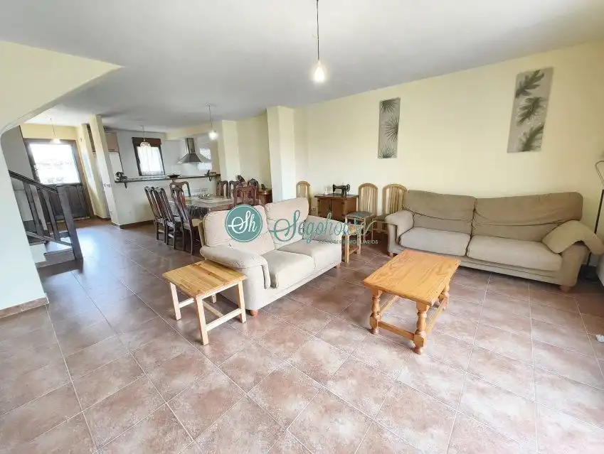 Comedor de Piso en venta en Grajera con Calefacción y Trastero