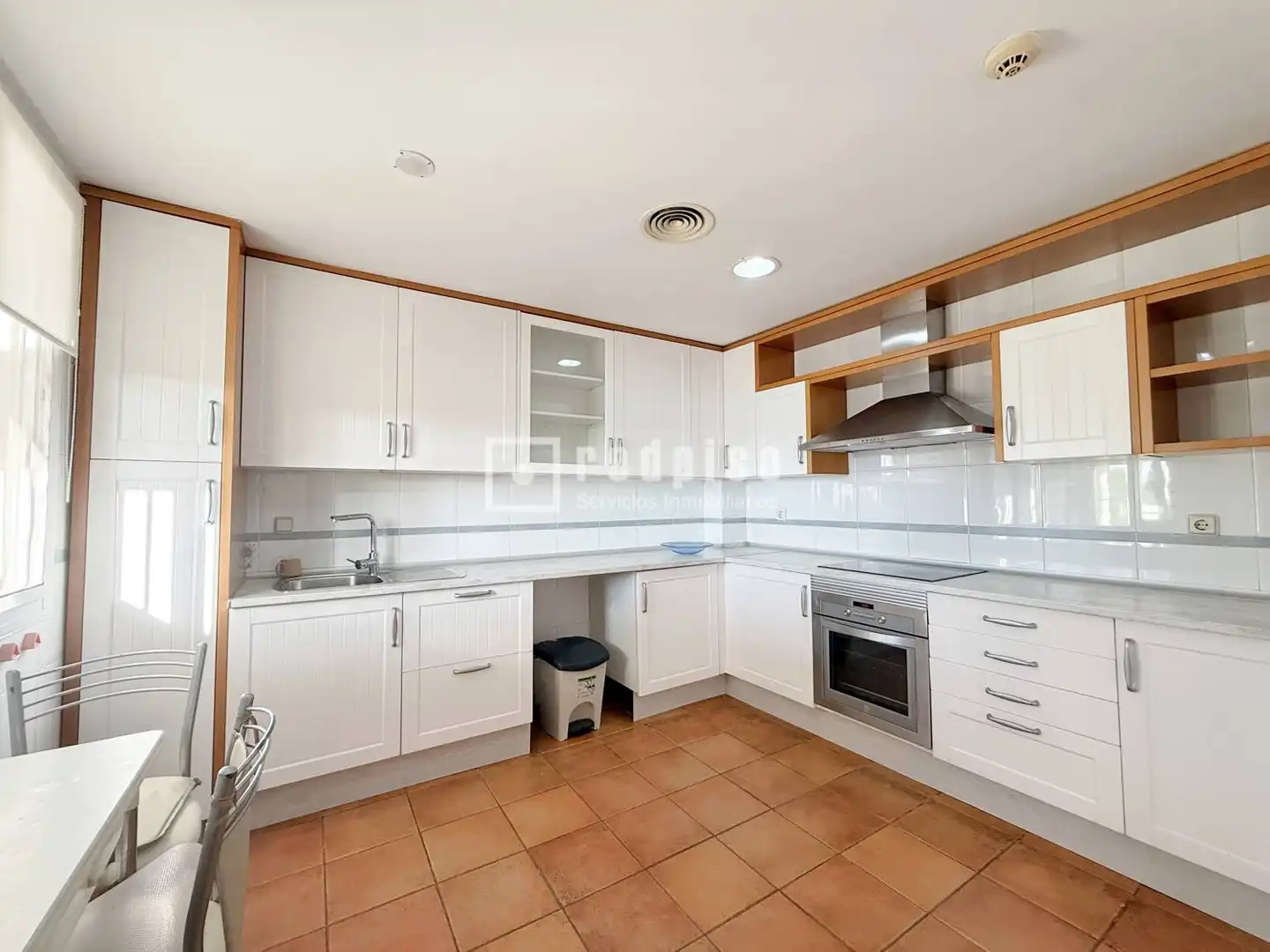 Cocina de Casa o chalet en venta en Rincón de la Victoria con Aire acondicionado, Jardín privado y Terraza