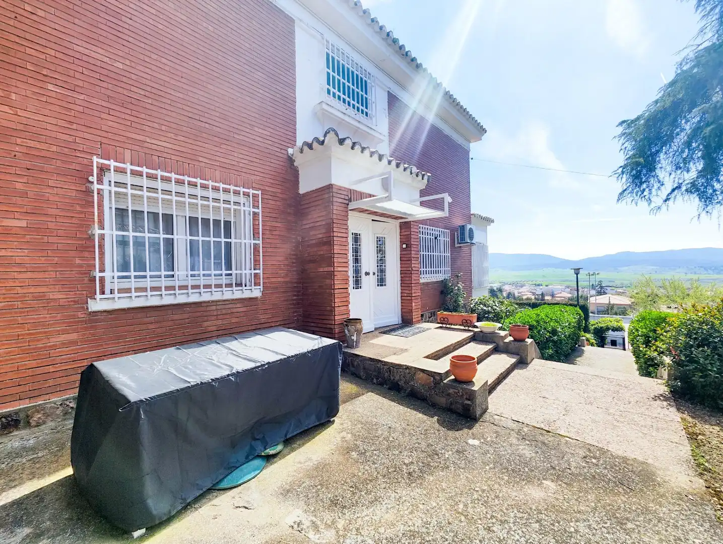 Vista exterior de Casa o chalet en venta en Puertollano con Aire acondicionado, Calefacción y Jardín privado