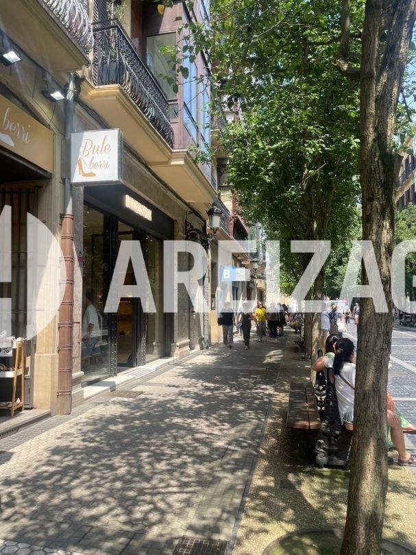 Vista exterior de Local de lloguer en Donostia - San Sebastián 