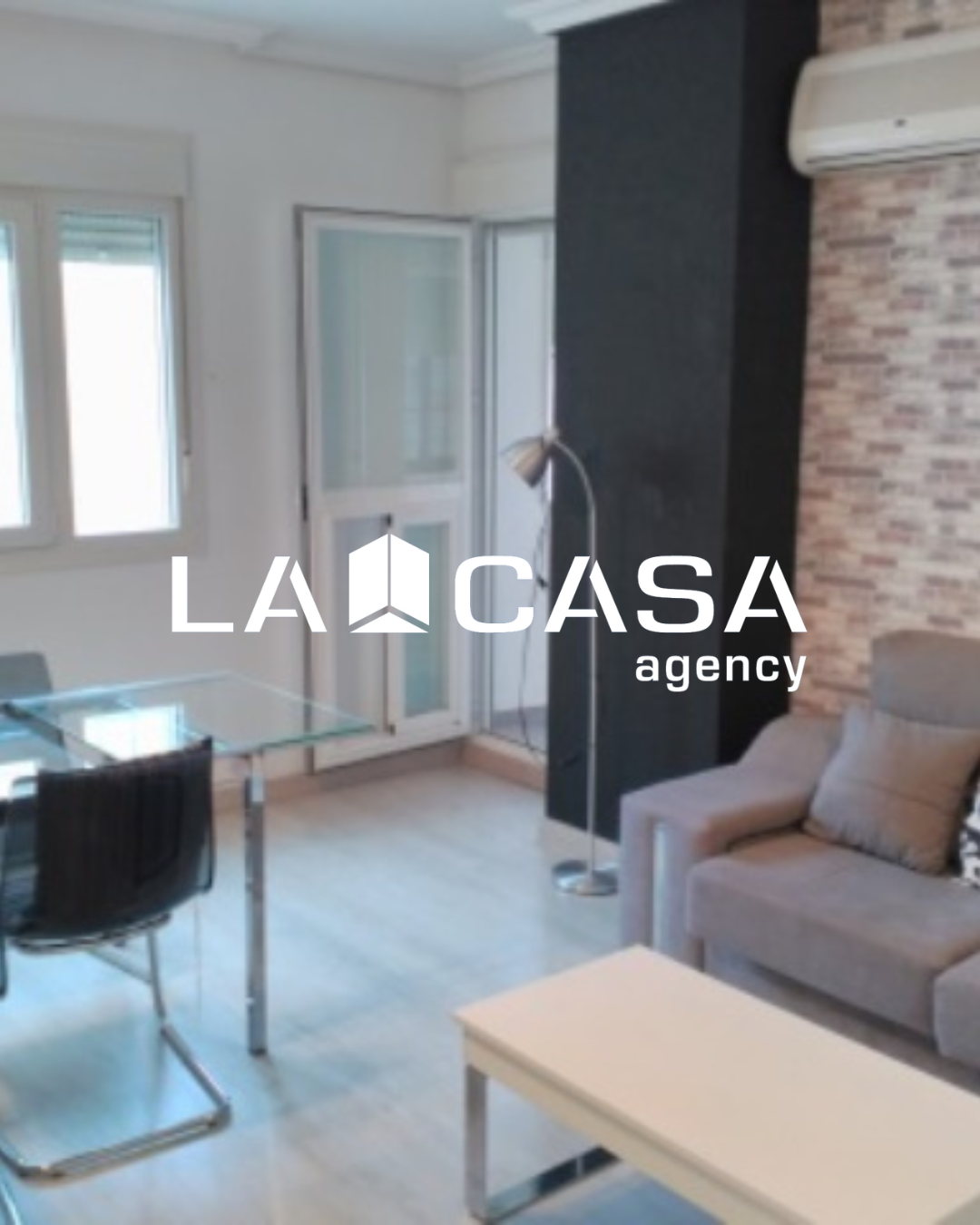 Flat for sale in  Sevilla Capital  with Terrace