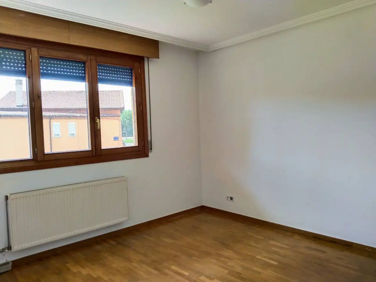 Habitación de Piso en venta en Burgos con Calefacción y Amueblado