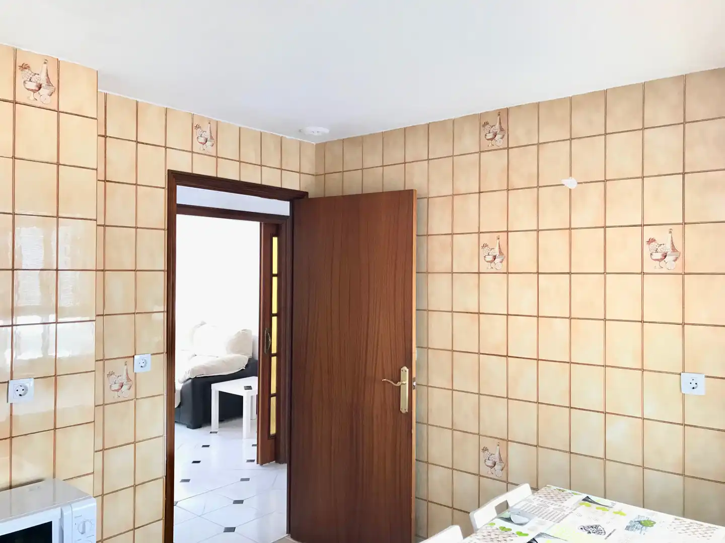 Wohnung zur Miete in San Fernando mit Terrasse, Möbliert und Ofen