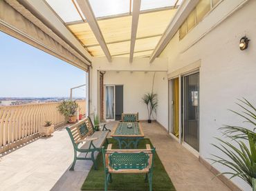 Attique avec ascenseur à vendre à Calle FRANCISCO RUIZ BRU 1