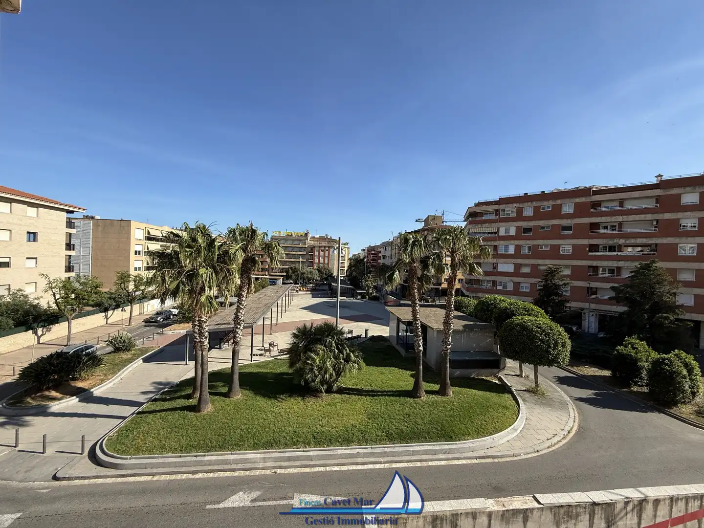 Vista exterior de Piso en venta en Vinyols i els Arcs con Terraza, Amueblado y Horno