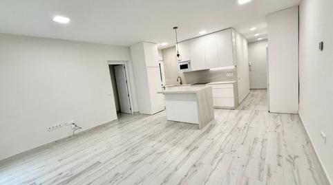 Foto 4 de Pis de lloguer a Hispanoamérica - Bernabéu, Madrid