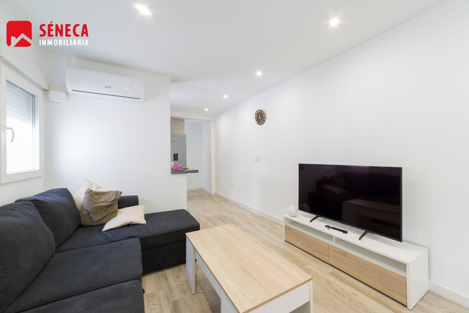 Flat for sale in Santa Rosa - Valdeolleros