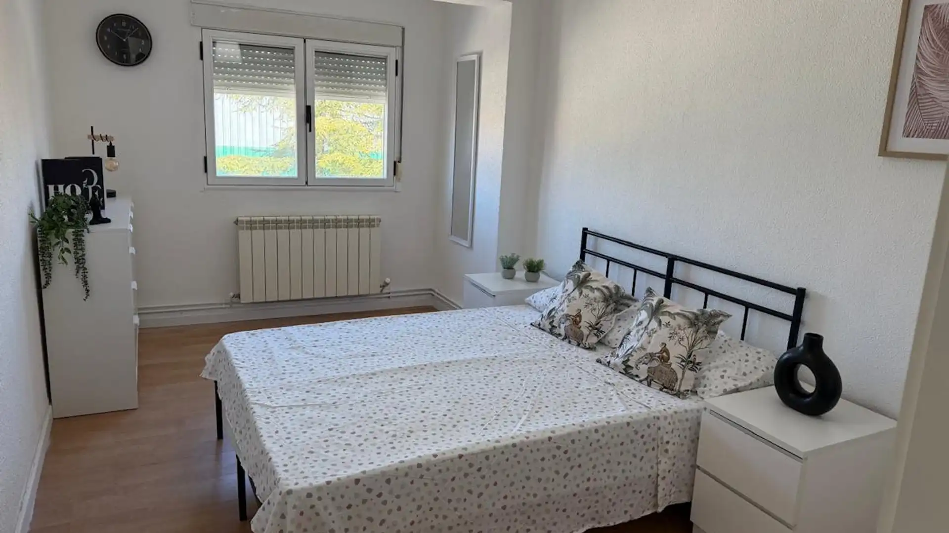 Pis de lloguer a C. Amargura, La Pantoja