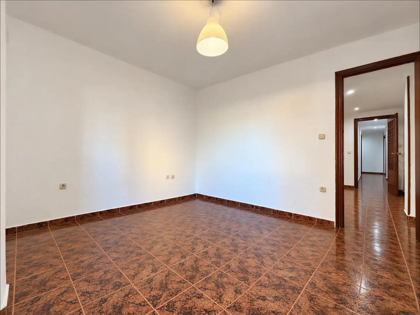 Erdgeschosswohnung mit Aufzug zum Verkauf in Casco Antiguo, imagen 5