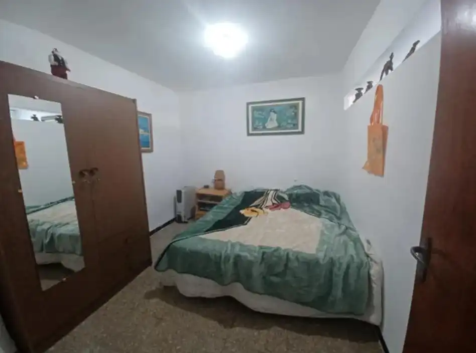 Dormitori de Pis en venda en Llucena / Lucena del Cid amb Terrassa, Moblat i Forn
