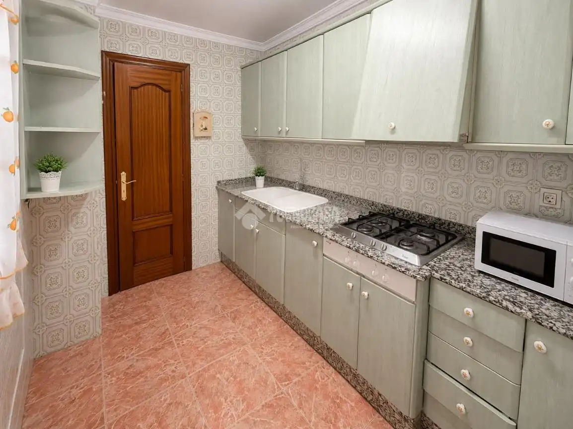 Cocina de Piso en venta en Paterna con Aire acondicionado y Balcón