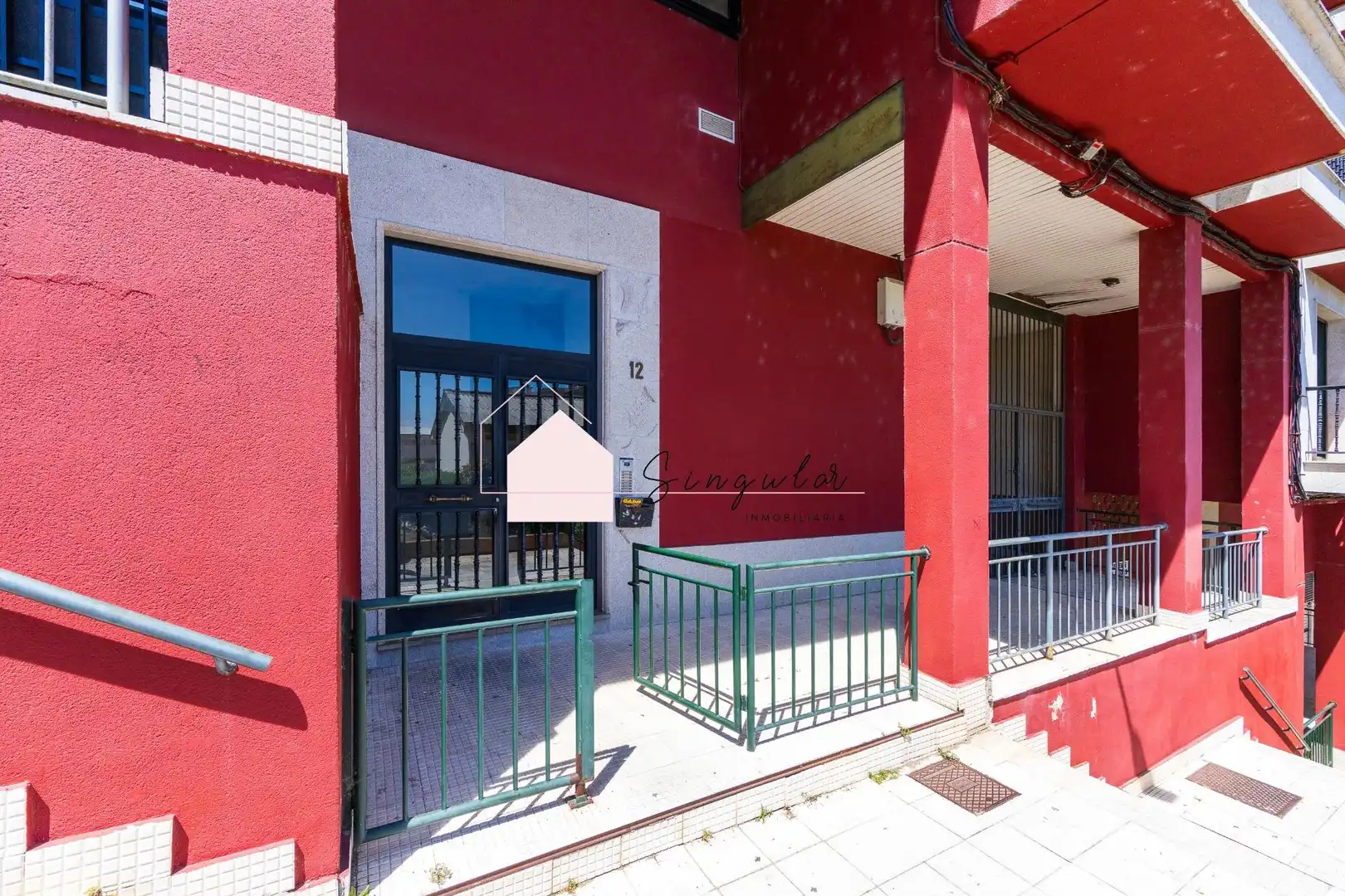 Exterior view of Flat for sale in Ponteareas  with Heating and Parquet flooring
