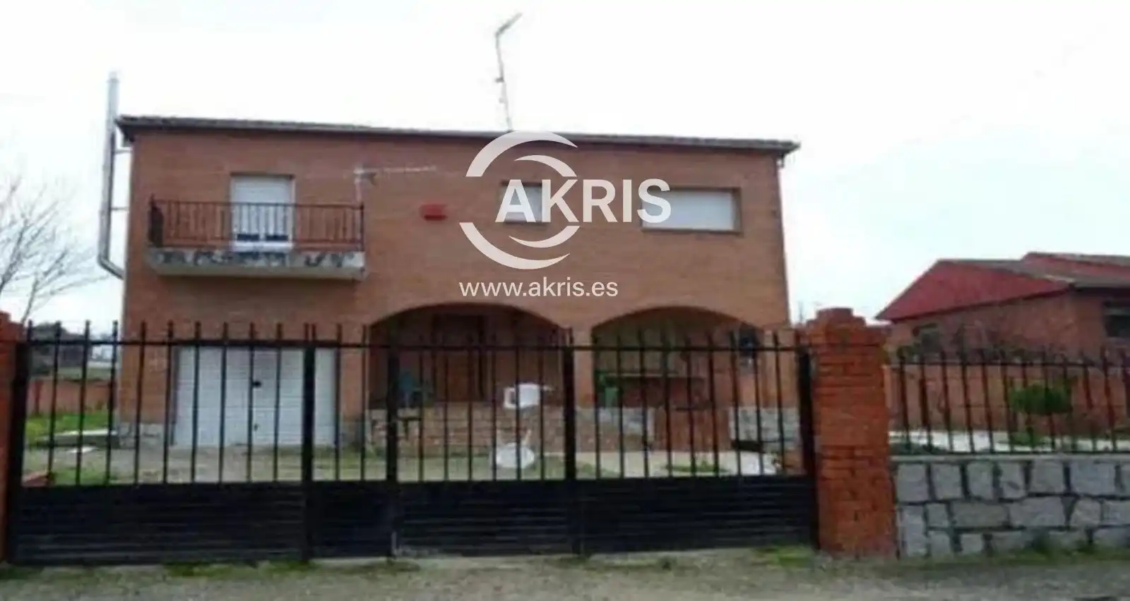 Exterior view of Detached homes for sale in Población de Arroyo