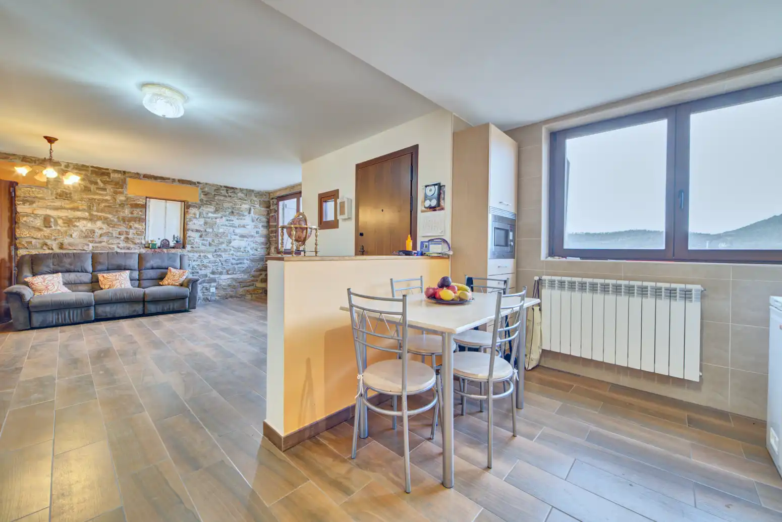 Comedor de Casa o chalet en venta en Sada (Navarra) con Calefacción