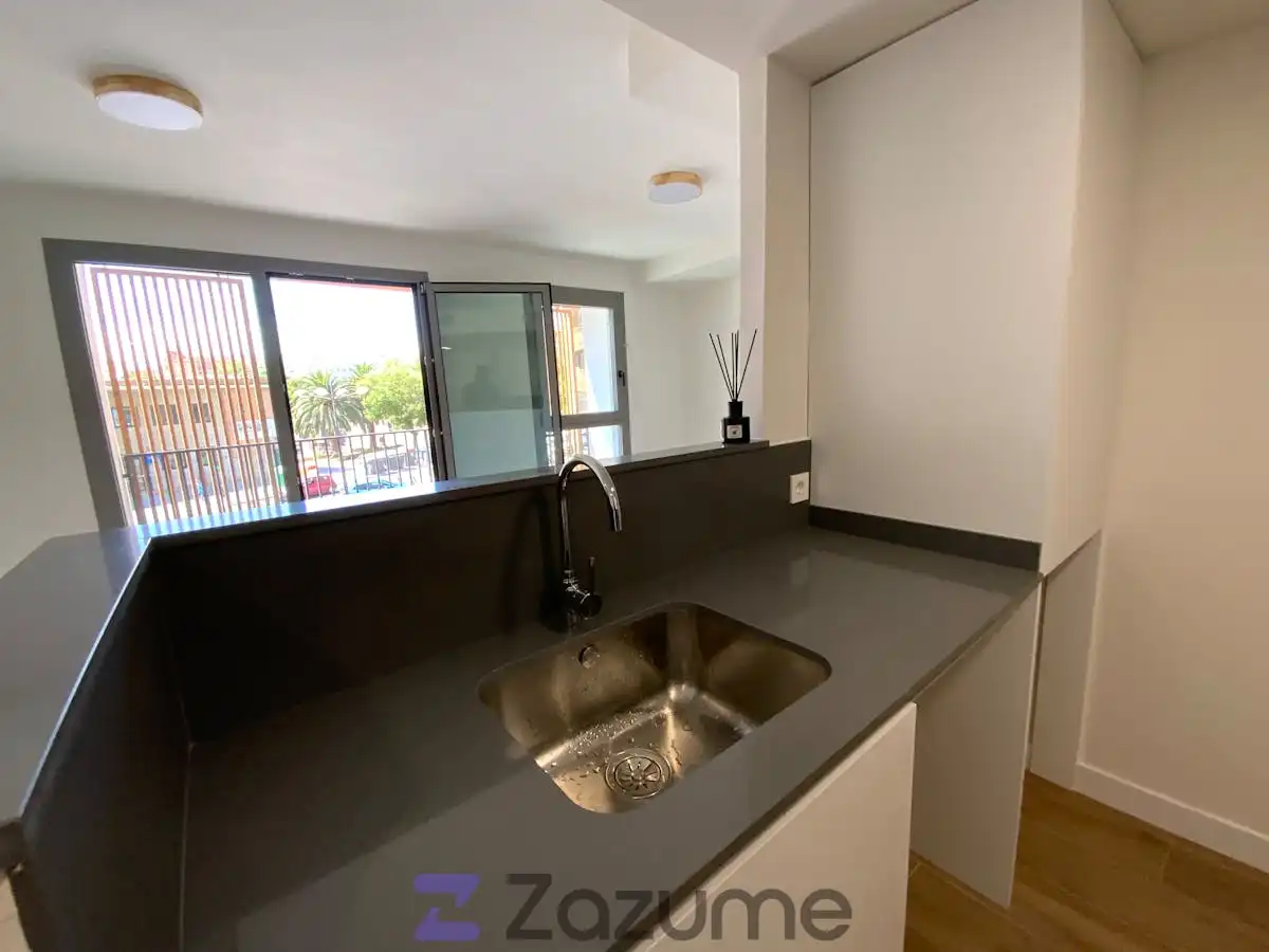 Kitchen of Flat for rent in Valencia  with Air Conditioner, Heating and Private garden