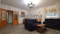 Living room of House or chalet for sale in Carmona  with Air Conditioner and Swimming Pool