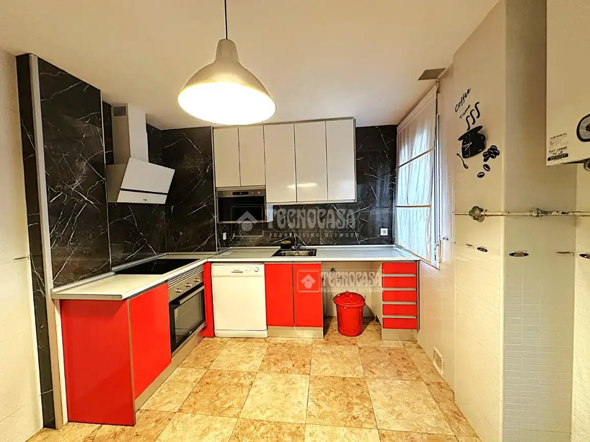 Piso con terraza en venta en C. Hornillos, imagen 4