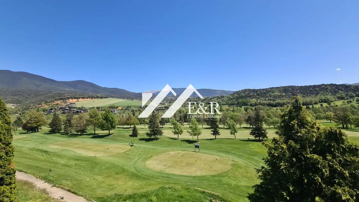Vista exterior de Casa o xalet en venda en Montferrer i Castellbò amb Jardí privat, Terrassa i Piscina