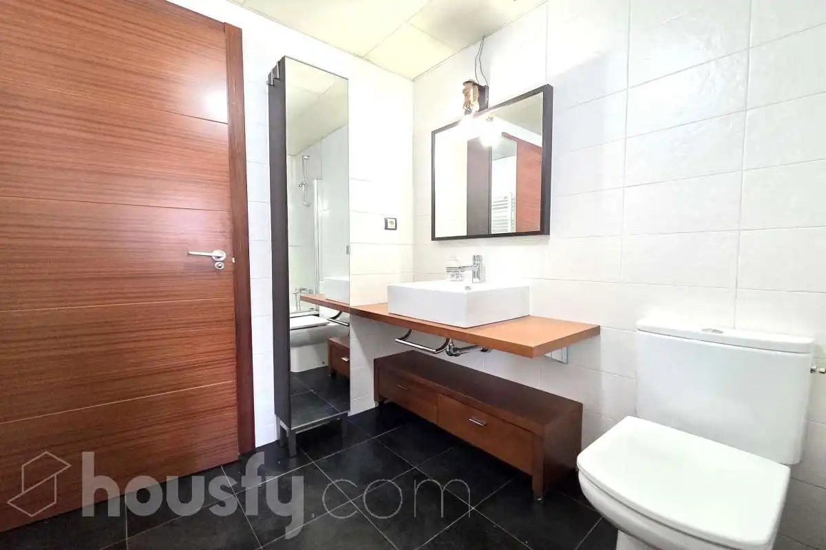 Study for rent in Madrid, Madrid