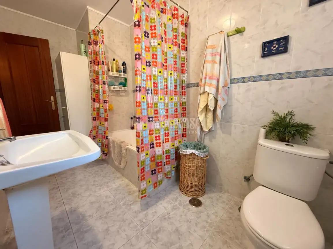 Baño de Casa o chalet en venta en Serracines con Calefacción, Jardín privado y Terraza