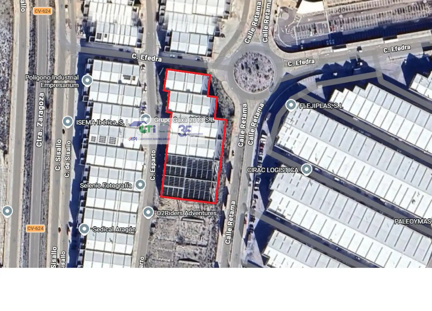 Außenansicht von Fabrikhallen zum Verkauf in Zaragoza