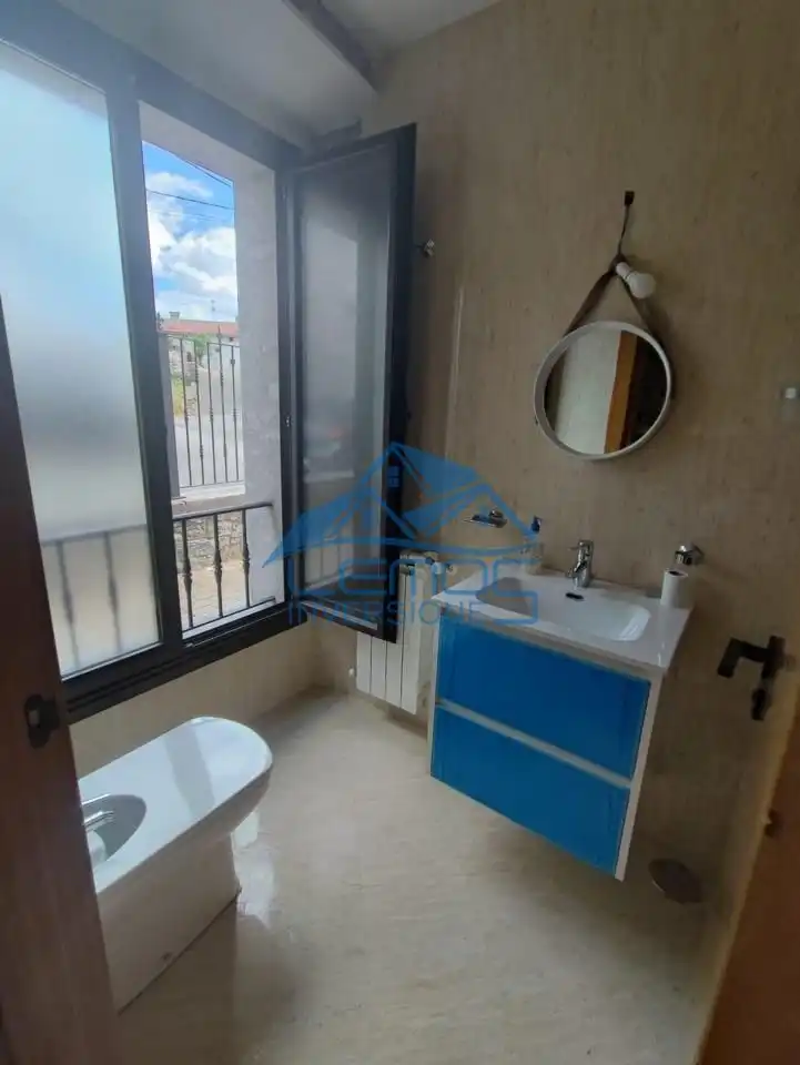 Bathroom of Houses for sale in Candamo  with Air Conditioner, Private garden and Terrace