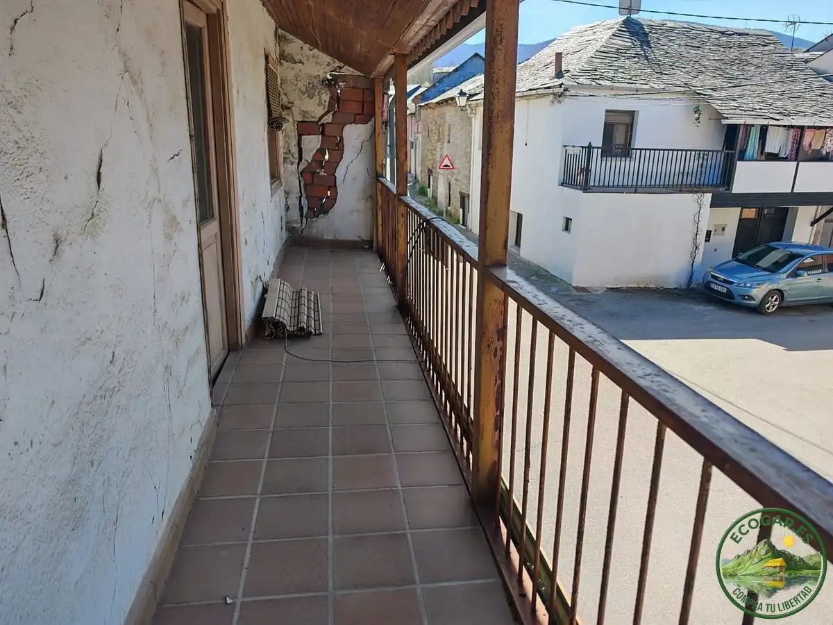 Terrassa de Casa o xalet en venda en Castropodame amb Jardí privat i Traster