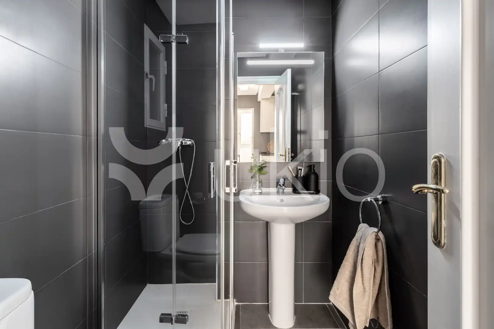 Baño de Apartamento de alquiler en Madrid con Aire acondicionado, Calefacción y Amueblado