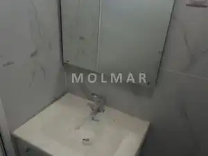 Baño de Piso en venta en Torrent con Aire acondicionado, Parquet y Balcón