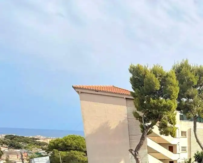 Vista exterior de Apartamento en venta en Calafell con Parquet, Terraza y Balcón