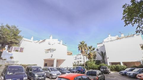 Photo 2 of Flat for sale in Elviria, Marbella