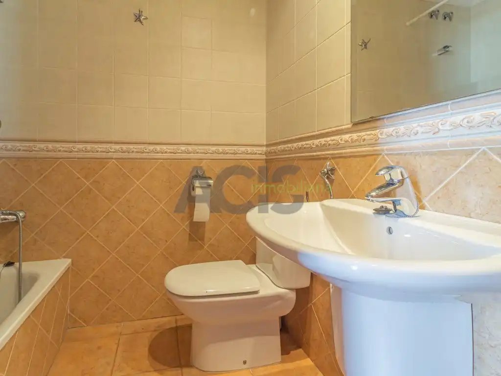 Casa amb terrassa en venda a Plaza Cervantes, imagen 14