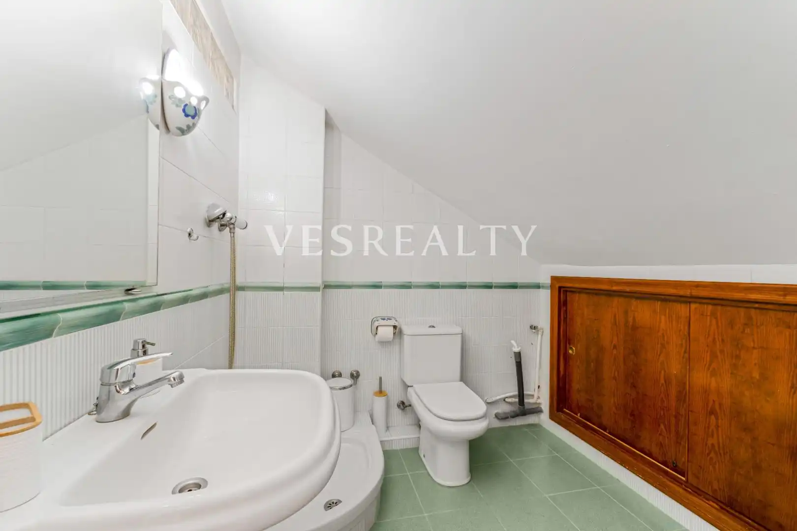 Bany de Casa o xalet en venda en Sant Joan d'Alacant amb Jardí privat, Terrassa i Balcó