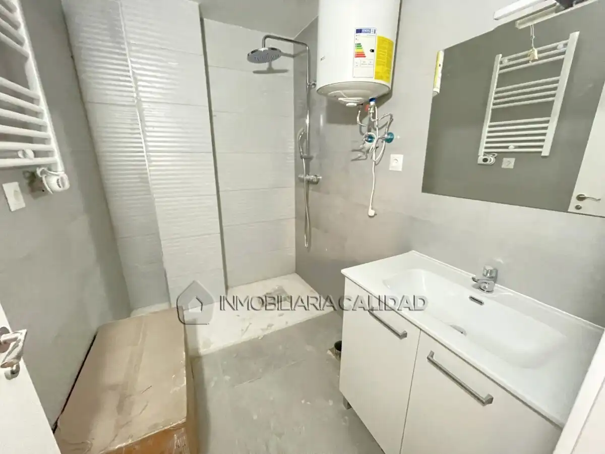 Baño de Piso en venta en Burgos Capital con Calefacción