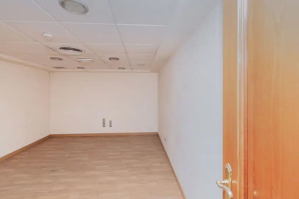 Oficina con ascensor en venta en Av. de la Estación, imagen 8