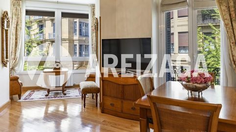 Foto 2 de Piso en venta en Hondarribia Kalea Fuenterrabia, Área Romántica, Donostia - San Sebastián